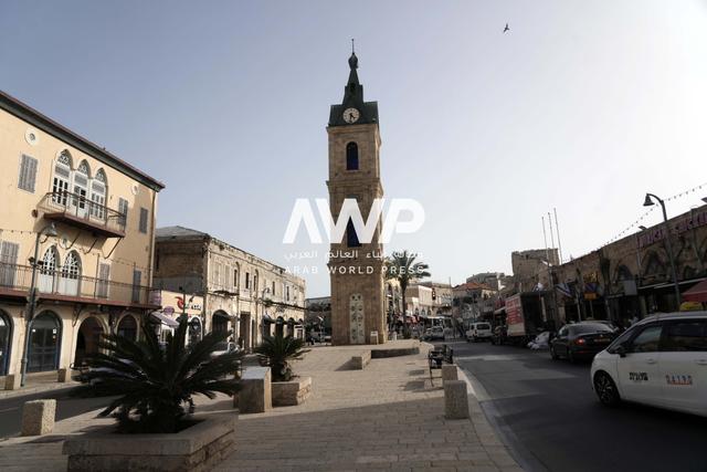 شوارع البلدة القديمة في مدينة حيفا خالية من روادها، حيث تواجه المرافق السياحية في إسرائيل منذ بداية الحرب في قطاع غزة وبفعل إطلاق الصواريخ عليها من لبنان تراجعا في أعداد السياح (23 أبريل نيسان 2024)