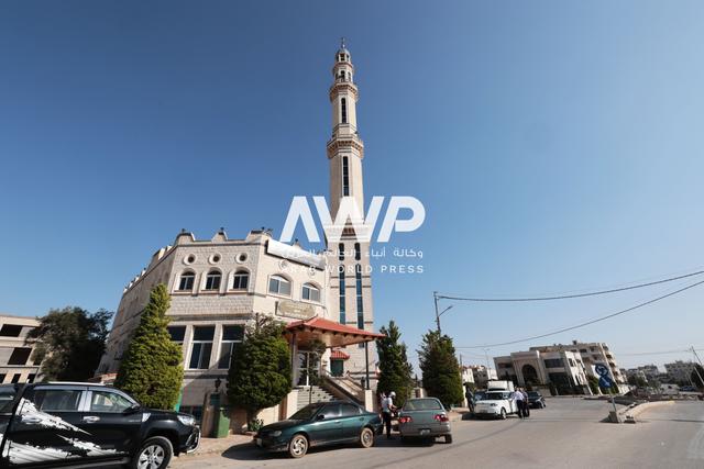 مسجد "عيسى بن مريم " في مدينة مآدبا بالأردن، وهو أول مسجد يحمل اسم النبي عيسى في العالم الإسلامي، ويعكس التنوع والتسامح الديني في المدينة (3 أبريل نيسان 2024)