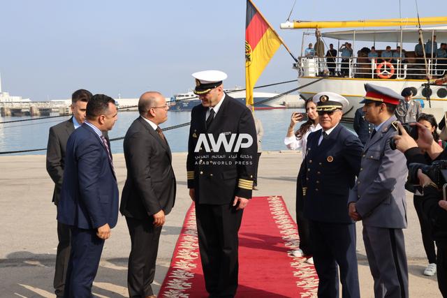  استقبال قبطان السفينة الشراعية الألمانية "غورتش فوك" التي رست بميناء طنجة المغربي وذلك في إطار جولة تدريبية تشمل عددا من الموانئ بالبحر المتوسط والمحيط الأطلسي (18 أبريل نيسان 2024)